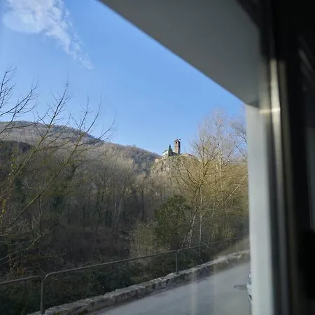 Mosqueroles Casa En Castellfollit De La Roca بيت للعطل *